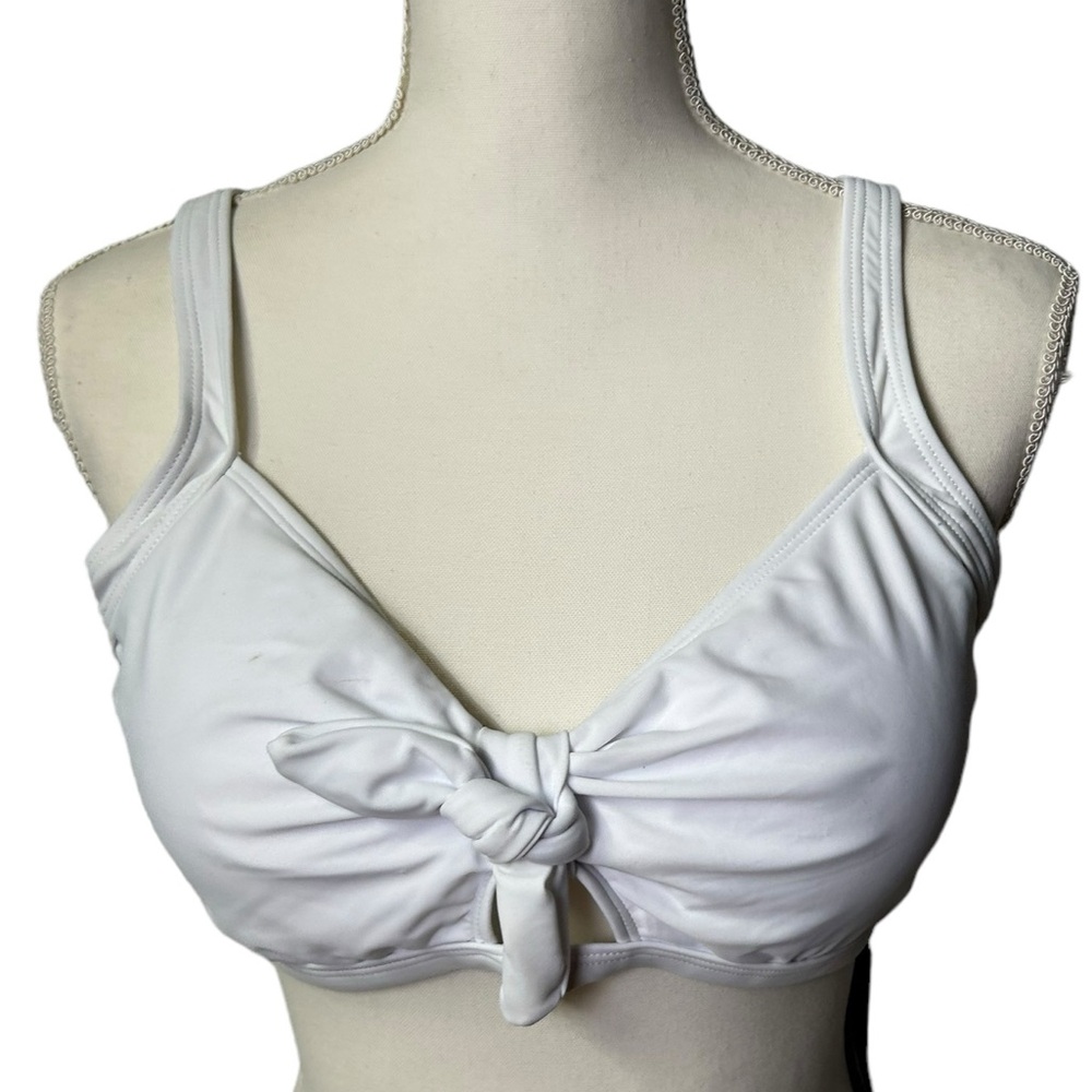 TEMPT ME white athletic swim top w front bow accent size XL NWT